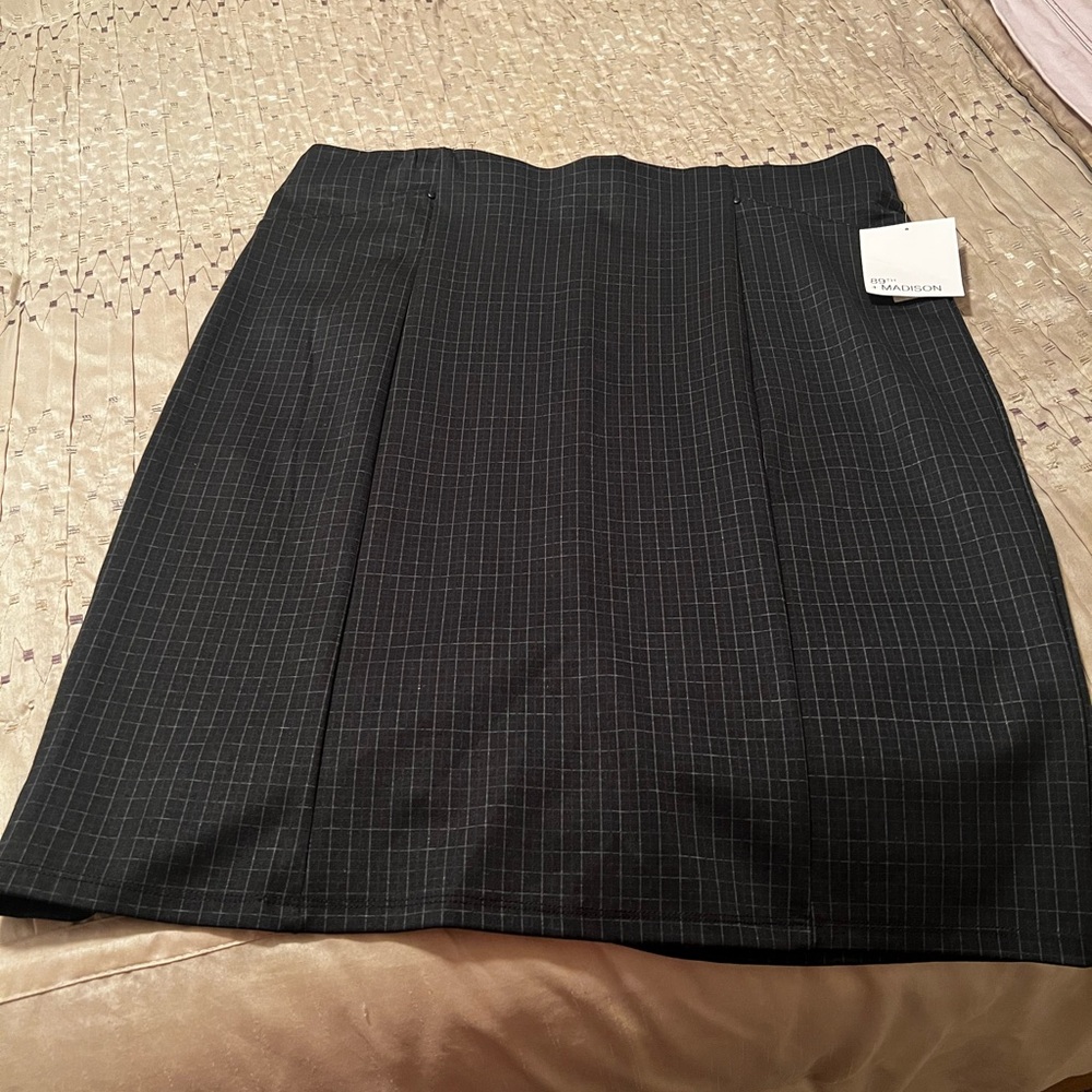 89th & Madison Black Pinstripe Pencil Skirt